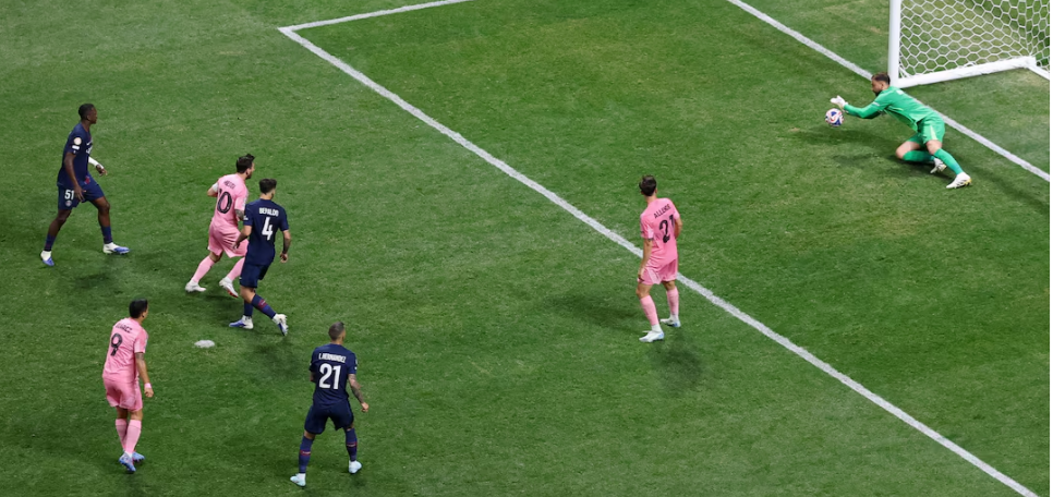 Neves Brace Propels Ruthless PSG Past Messi's Miami to CWC QFs