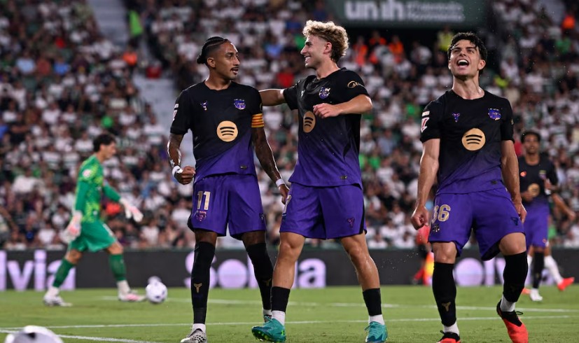 Barcelona Thrash Elche 5-0 to Open LaLiga Title Defence